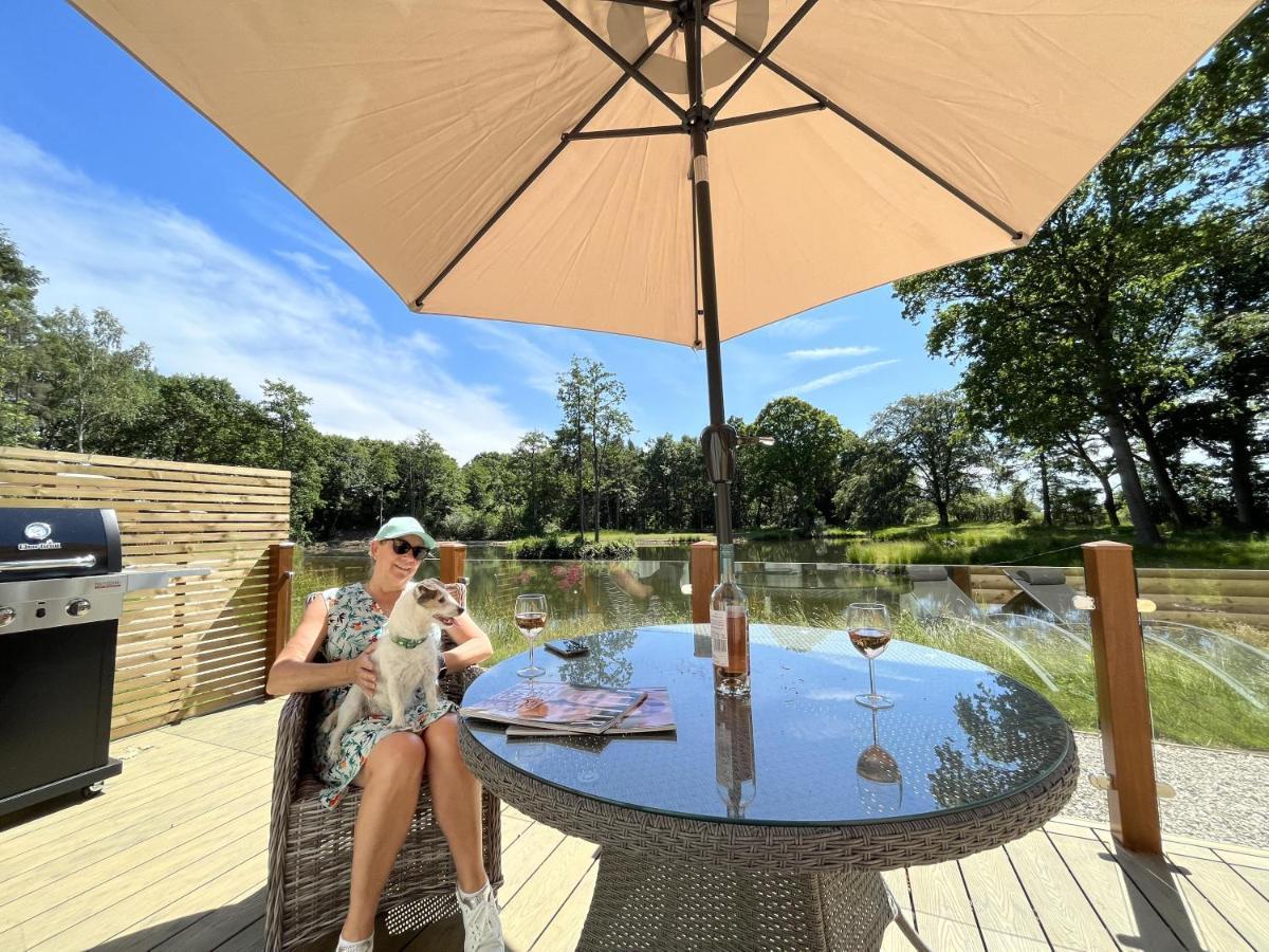 Rowan Boutique Lodge For Couples With A Dog York Exterior photo